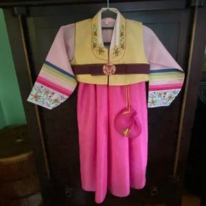Traditional Korean clothing